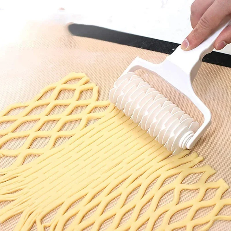 Rouleau à pizza créatif, outil - Kitchen Roller Baking avis et prix