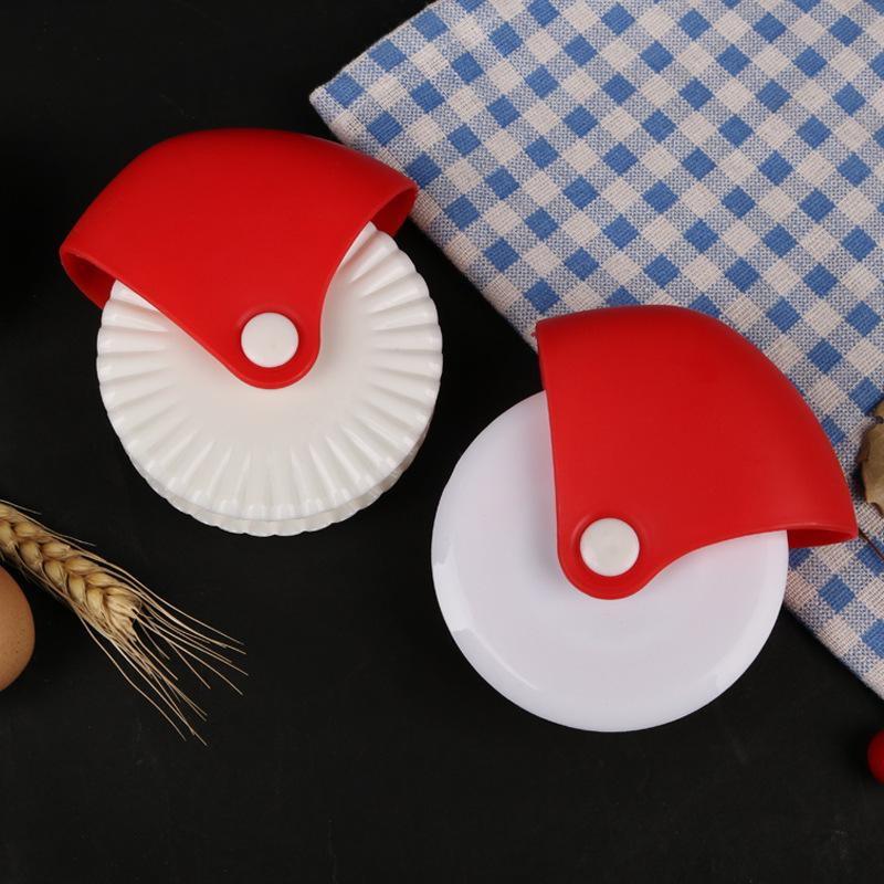 Couteau à pâtisserie en forme  - Kitchen Roller Baking avis et prix